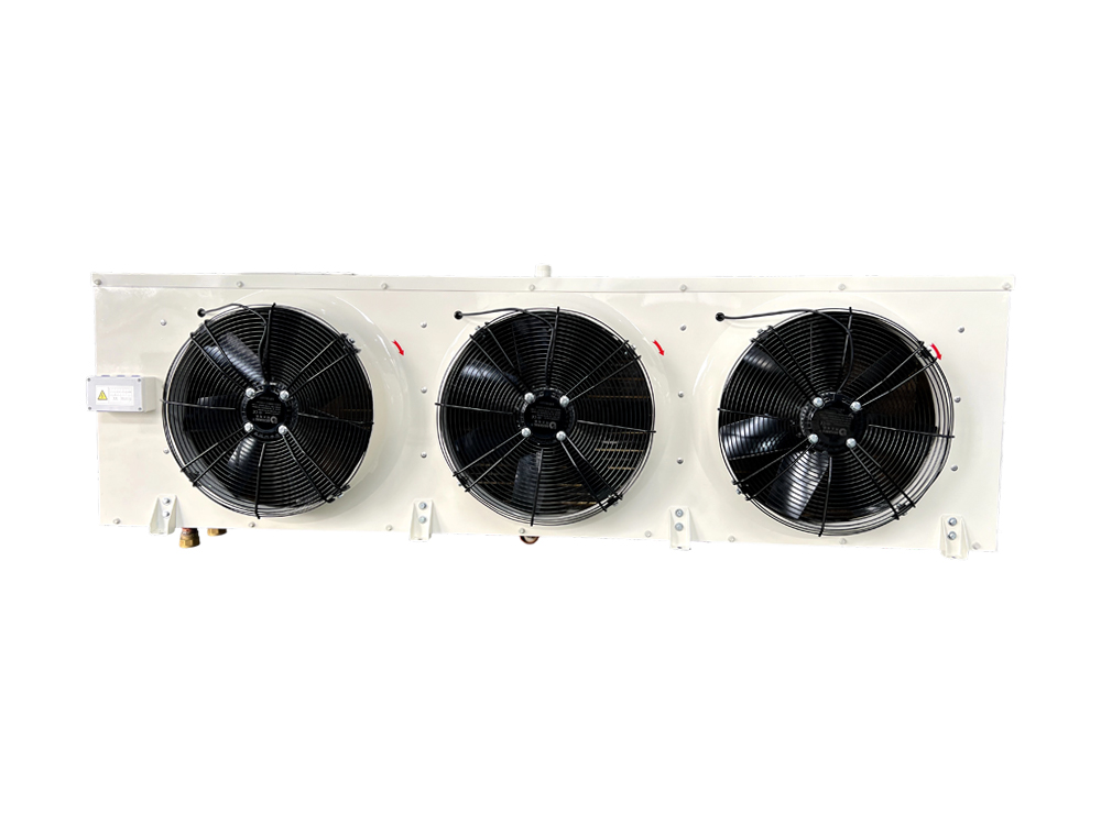 High-efficiency, energy-saving and silent water-cooling fan