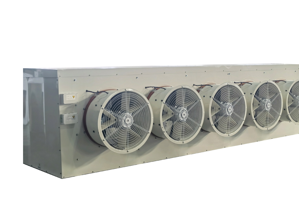 Air duct with heating belt and protective mesh cover air cooler