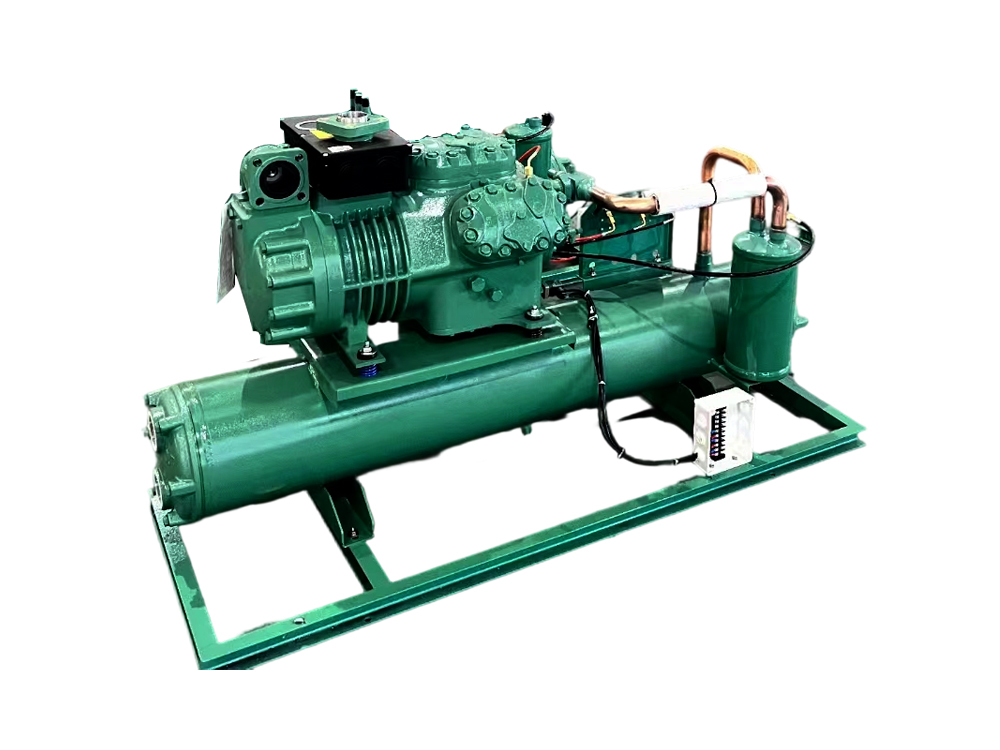 Semi-hermetic piston water cooling unit